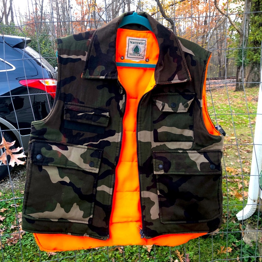 Northwest Territory reversible hunting vest